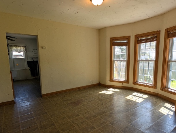 1315 Rotzler, FREEPORT, Illinois 61032, 4 Bedrooms Bedrooms, ,2 BathroomsBathrooms,House,For Sale,Rotzler,202602627