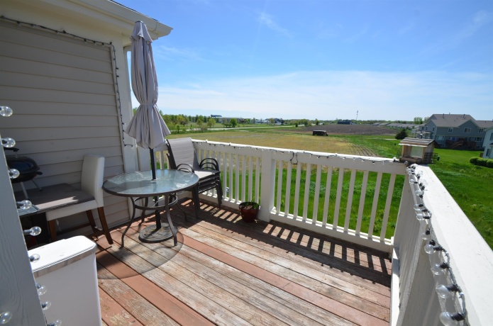 7429 Thomas, LOVES PARK, Illinois 61111, 2 Bedrooms Bedrooms, ,1 BathroomBathrooms,Condominium,For Sale,Thomas,202602628