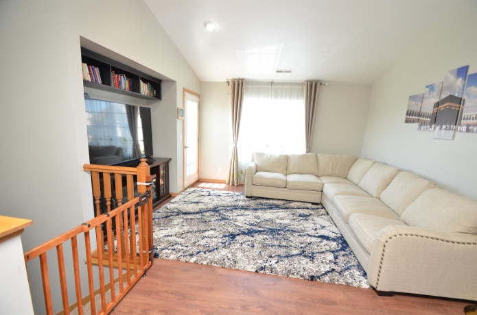 7429 Thomas, LOVES PARK, Illinois 61111, 2 Bedrooms Bedrooms, ,1 BathroomBathrooms,Condominium,For Sale,Thomas,202602628