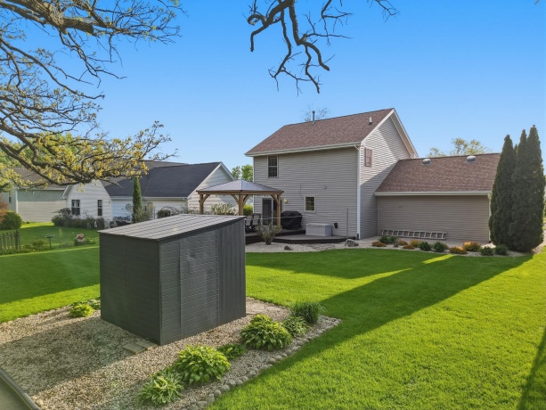 849 Seven Hickory, BYRON, Illinois 61010, 3 Bedrooms Bedrooms, ,1 BathroomBathrooms,House,For Sale,Seven Hickory,202602630
