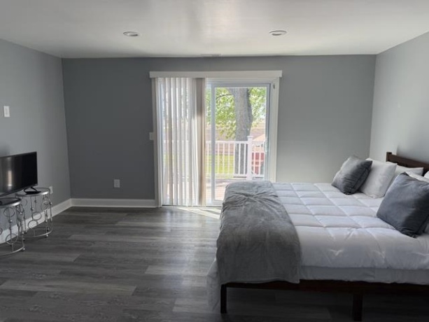 1981 8th Rd, Tonica, Illinois 61370, 4 Bedrooms Bedrooms, ,4 BathroomsBathrooms,House,For Sale,8th Rd,202602634