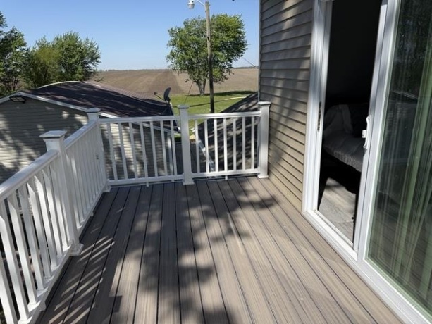 1981 8th Rd, Tonica, Illinois 61370, 4 Bedrooms Bedrooms, ,4 BathroomsBathrooms,House,For Sale,8th Rd,202602634
