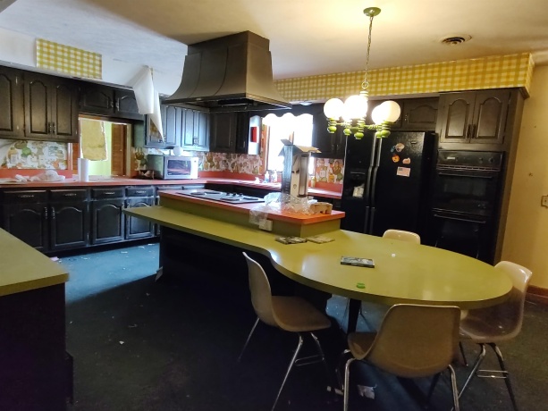 100 State, POPLAR GROVE, Illinois 61065, ,3 - 4 Units,For Sale,State,202602636