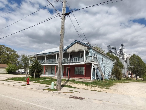 100 State, POPLAR GROVE, Illinois 61065, ,3 - 4 Units,For Sale,State,202602636
