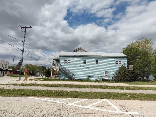 100 State, POPLAR GROVE, Illinois 61065, ,3 - 4 Units,For Sale,State,202602636
