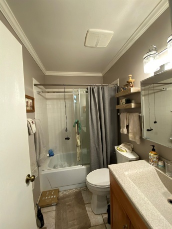 836 Golf Course, CRYSTAL LAKE, Illinois 60014, 3 Bedrooms Bedrooms, ,2 BathroomsBathrooms,House,For Sale,Golf Course,202602637