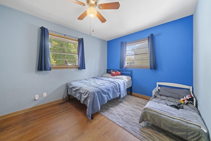 916 Hawthorne, ROCKFORD, Illinois 61108, 3 Bedrooms Bedrooms, ,1 BathroomBathrooms,House,For Sale,Hawthorne,202602640