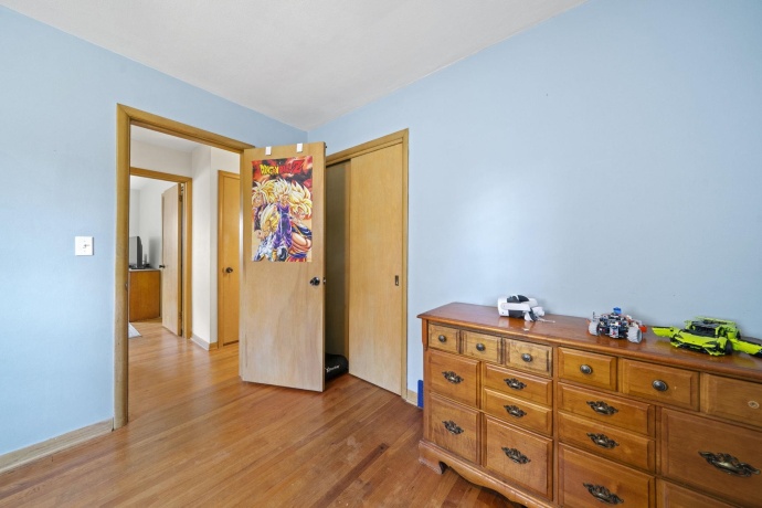 916 Hawthorne, ROCKFORD, Illinois 61108, 3 Bedrooms Bedrooms, ,1 BathroomBathrooms,House,For Sale,Hawthorne,202602640