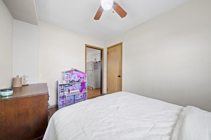 916 Hawthorne, ROCKFORD, Illinois 61108, 3 Bedrooms Bedrooms, ,1 BathroomBathrooms,House,For Sale,Hawthorne,202602640