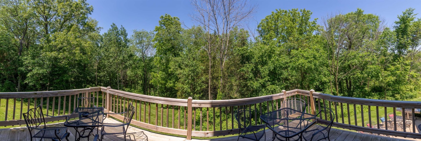 124 Blackhawk, GALENA, Illinois 61036, 6 Bedrooms Bedrooms, ,6 BathroomsBathrooms,House,For Sale,Blackhawk,202602642
