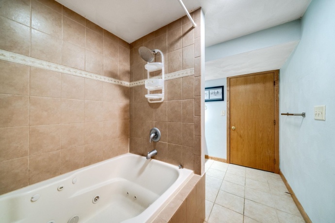 11103 Downing, ROSCOE, Illinois 61073, 3 Bedrooms Bedrooms, ,3 BathroomsBathrooms,House,For Sale,Downing,202602644