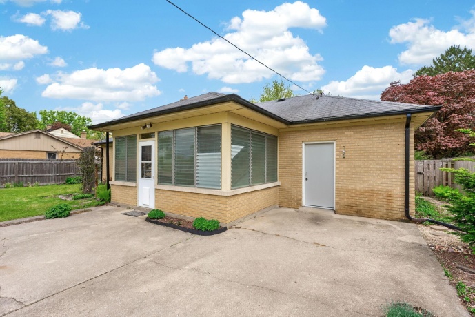 3508 FREMONT, ROCKFORD, Illinois 61103, 2 Bedrooms Bedrooms, ,1 BathroomBathrooms,House,For Sale,FREMONT,202602645