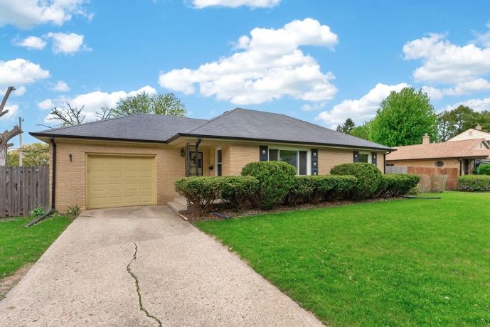 3508 FREMONT, ROCKFORD, Illinois 61103, 2 Bedrooms Bedrooms, ,1 BathroomBathrooms,House,For Sale,FREMONT,202602645