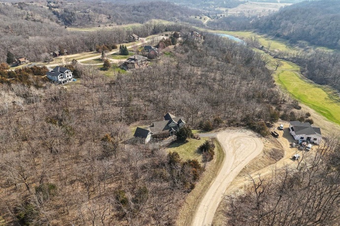 8 Trillium, GALENA, Illinois 61036, 6 Bedrooms Bedrooms, ,5 BathroomsBathrooms,House,For Sale,Trillium,202602647