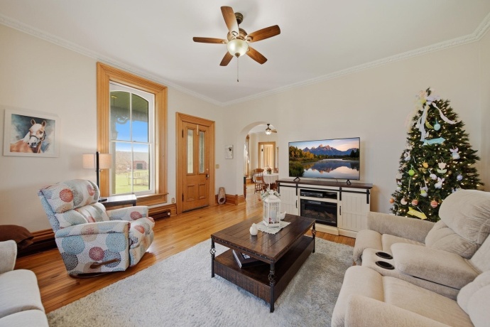 10538 PECATONICA (5+AC), LEAF RIVER, Illinois 61047, 4 Bedrooms Bedrooms, ,2 BathroomsBathrooms,House,For Sale,PECATONICA (5+AC),202602649
