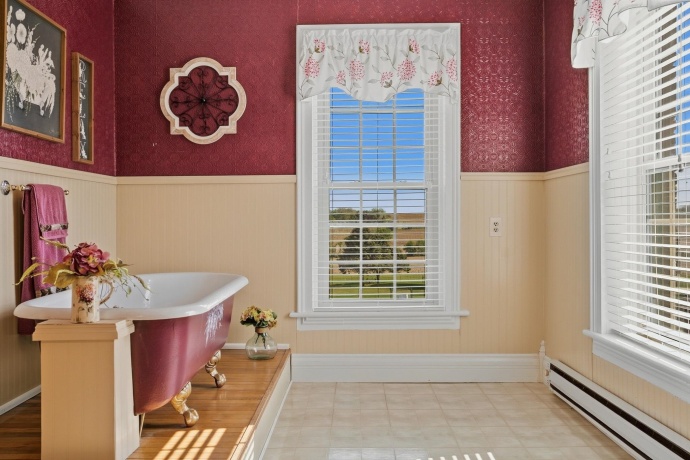 10538 PECATONICA (5+AC), LEAF RIVER, Illinois 61047, 4 Bedrooms Bedrooms, ,2 BathroomsBathrooms,House,For Sale,PECATONICA (5+AC),202602649