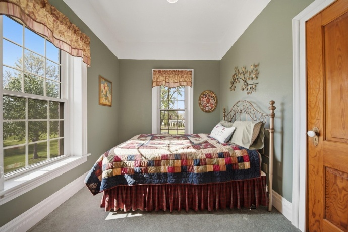 10538 PECATONICA (5+AC), LEAF RIVER, Illinois 61047, 4 Bedrooms Bedrooms, ,2 BathroomsBathrooms,House,For Sale,PECATONICA (5+AC),202602649