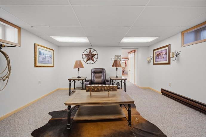 10538 PECATONICA (5+AC), LEAF RIVER, Illinois 61047, 4 Bedrooms Bedrooms, ,2 BathroomsBathrooms,House,For Sale,PECATONICA (5+AC),202602649