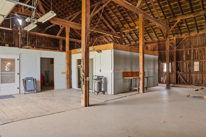 10538 PECATONICA (5+AC), LEAF RIVER, Illinois 61047, 4 Bedrooms Bedrooms, ,2 BathroomsBathrooms,House,For Sale,PECATONICA (5+AC),202602649