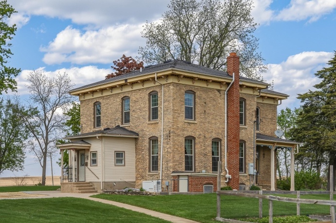 10538 PECATONICA (5+AC), LEAF RIVER, Illinois 61047, 4 Bedrooms Bedrooms, ,2 BathroomsBathrooms,House,For Sale,PECATONICA (5+AC),202602649