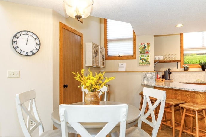 108 Walnut Hill Drive, GALENA, Illinois 61036, 2 Bedrooms Bedrooms, ,2 BathroomsBathrooms,Condominium,For Sale,Walnut Hill Drive,202602651