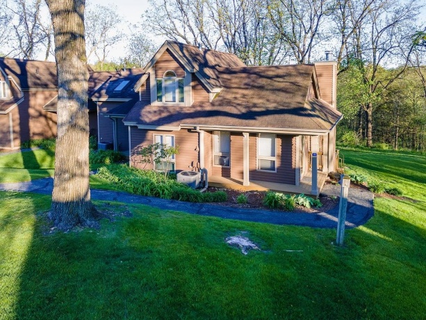 108 Walnut Hill Drive, GALENA, Illinois 61036, 2 Bedrooms Bedrooms, ,2 BathroomsBathrooms,Condominium,For Sale,Walnut Hill Drive,202602651