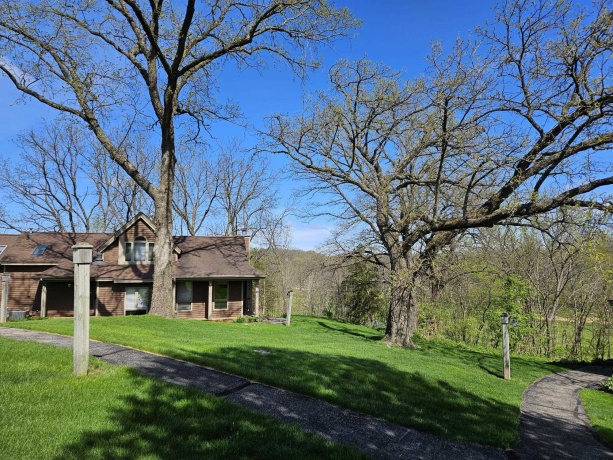 108 Walnut Hill Drive, GALENA, Illinois 61036, 2 Bedrooms Bedrooms, ,2 BathroomsBathrooms,Condominium,For Sale,Walnut Hill Drive,202602651