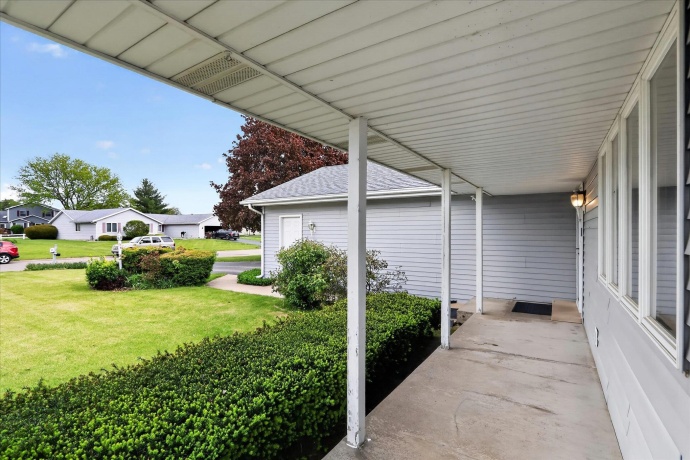 7455 Bermuda, ROCKFORD, Illinois 61109, 4 Bedrooms Bedrooms, ,3 BathroomsBathrooms,House,For Sale,Bermuda,202602657