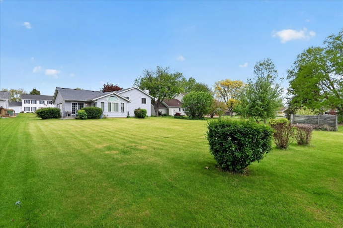 7455 Bermuda, ROCKFORD, Illinois 61109, 4 Bedrooms Bedrooms, ,3 BathroomsBathrooms,House,For Sale,Bermuda,202602657