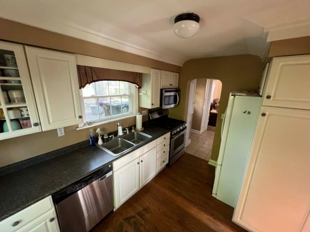 403 Highland, ROCKFORD, Illinois 61107, 3 Bedrooms Bedrooms, ,1 BathroomBathrooms,House,For Sale,Highland,202602659
