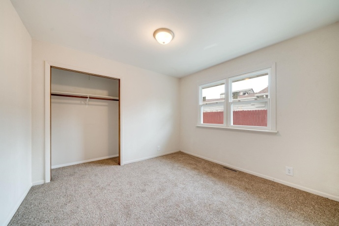1336 Carbaugh, ROCKFORD, Illinois 61101, ,2 Units,For Sale,Carbaugh,202602665