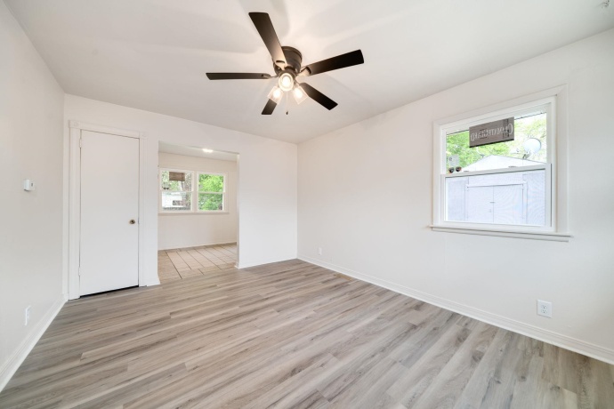1336 Carbaugh, ROCKFORD, Illinois 61101, ,2 Units,For Sale,Carbaugh,202602665