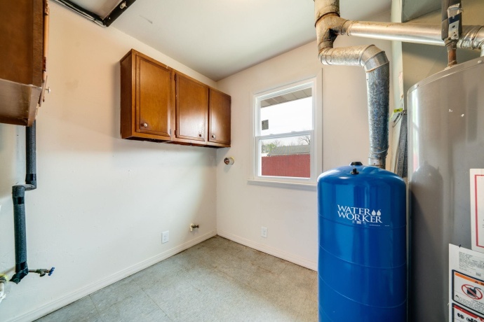 1336 Carbaugh, ROCKFORD, Illinois 61101, ,2 Units,For Sale,Carbaugh,202602665