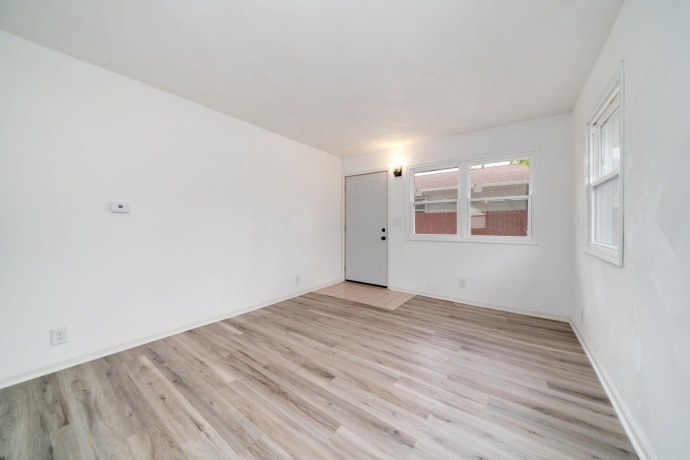 1336 Carbaugh, ROCKFORD, Illinois 61101, ,2 Units,For Sale,Carbaugh,202602665