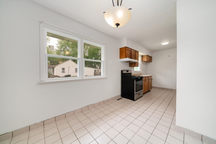 1336 Carbaugh, ROCKFORD, Illinois 61101, ,2 Units,For Sale,Carbaugh,202602665
