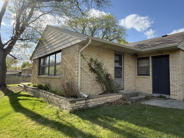 1704 Wedel, ROCKFORD, Illinois 61103, 3 Bedrooms Bedrooms, ,1 BathroomBathrooms,House,For Sale,Wedel,202602663