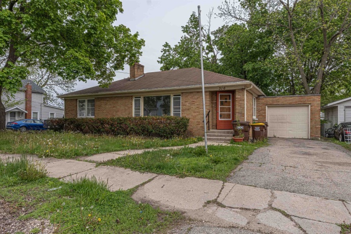 316 Perry, BELVIDERE, Illinois 61008, 3 Bedrooms Bedrooms, ,1 BathroomBathrooms,House,For Sale,Perry,202602667