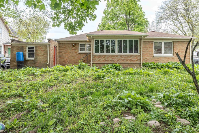 316 Perry, BELVIDERE, Illinois 61008, 3 Bedrooms Bedrooms, ,1 BathroomBathrooms,House,For Sale,Perry,202602667