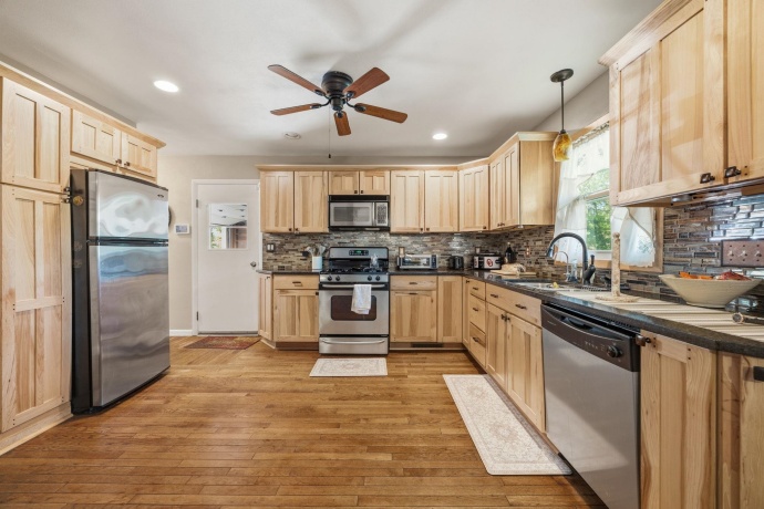1311 Coolidge, ROCKFORD, Illinois 61107, 3 Bedrooms Bedrooms, ,2 BathroomsBathrooms,House,For Sale,Coolidge,202602674