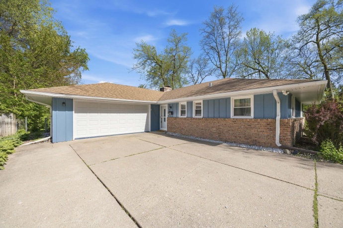 1311 Coolidge, ROCKFORD, Illinois 61107, 3 Bedrooms Bedrooms, ,2 BathroomsBathrooms,House,For Sale,Coolidge,202602674