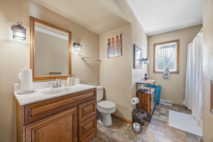 1311 Coolidge, ROCKFORD, Illinois 61107, 3 Bedrooms Bedrooms, ,2 BathroomsBathrooms,House,For Sale,Coolidge,202602674