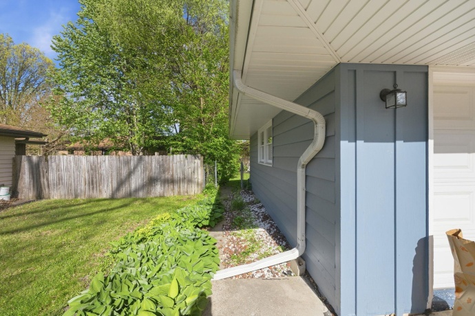 1311 Coolidge, ROCKFORD, Illinois 61107, 3 Bedrooms Bedrooms, ,2 BathroomsBathrooms,House,For Sale,Coolidge,202602674