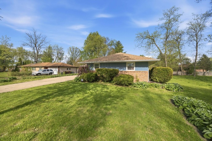 1311 Coolidge, ROCKFORD, Illinois 61107, 3 Bedrooms Bedrooms, ,2 BathroomsBathrooms,House,For Sale,Coolidge,202602674