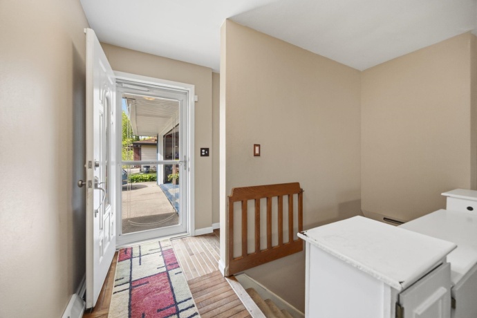 1311 Coolidge, ROCKFORD, Illinois 61107, 3 Bedrooms Bedrooms, ,2 BathroomsBathrooms,House,For Sale,Coolidge,202602674
