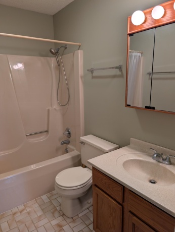 3444 Daren, FREEPORT, Illinois 61032, 2 Bedrooms Bedrooms, ,2 BathroomsBathrooms,Condominium,For Sale,Daren,202602672
