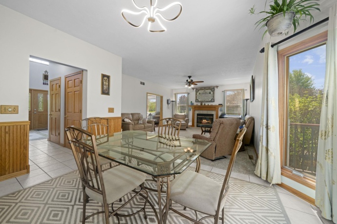 181 Marys, ROCKFORD, Illinois 61107, 4 Bedrooms Bedrooms, ,2 BathroomsBathrooms,House,For Sale,Marys,202602676