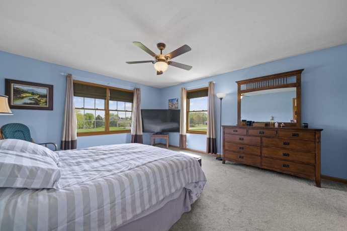 181 Marys, ROCKFORD, Illinois 61107, 4 Bedrooms Bedrooms, ,2 BathroomsBathrooms,House,For Sale,Marys,202602676