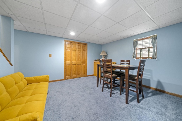 181 Marys, ROCKFORD, Illinois 61107, 4 Bedrooms Bedrooms, ,2 BathroomsBathrooms,House,For Sale,Marys,202602676