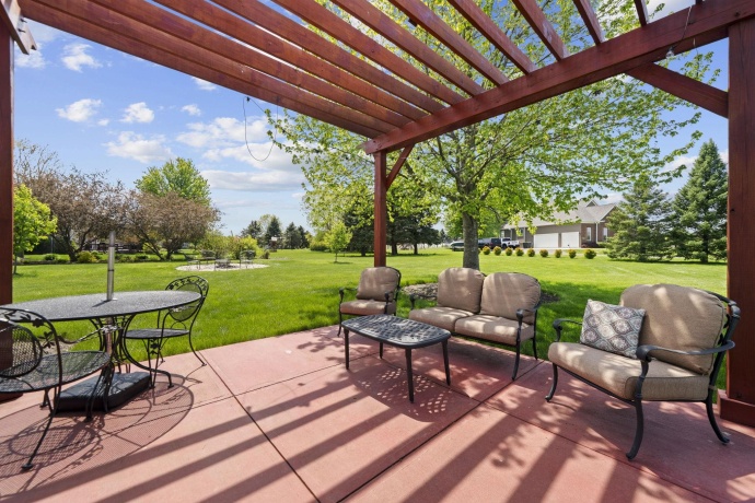 181 Marys, ROCKFORD, Illinois 61107, 4 Bedrooms Bedrooms, ,2 BathroomsBathrooms,House,For Sale,Marys,202602676
