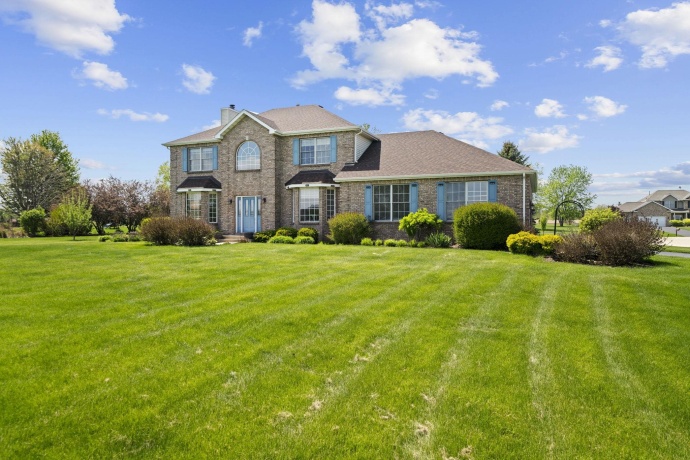 181 Marys, ROCKFORD, Illinois 61107, 4 Bedrooms Bedrooms, ,2 BathroomsBathrooms,House,For Sale,Marys,202602676